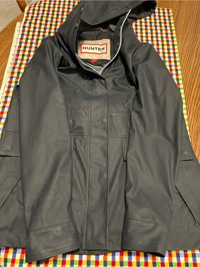Hunter Men's Black Hooded Raincoat S
